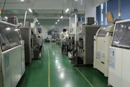 如何選擇合格的SMT加工廠家？